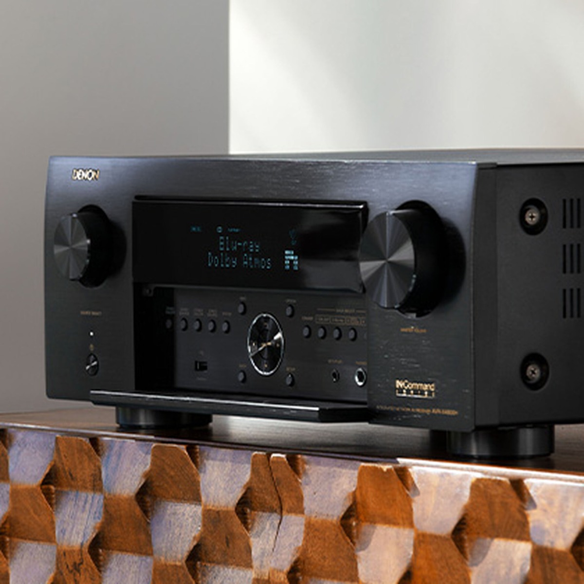 9.4-канальный AV-усилитель Denon AVC-X4800H, 200 Вт, 8K, со встроенным HEOS
