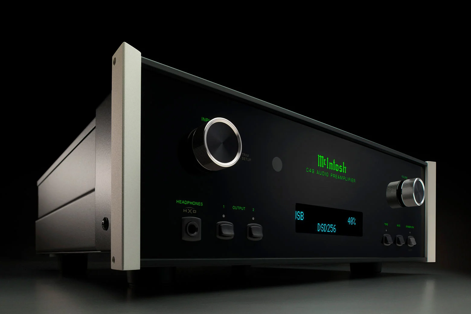 Предусилитель McIntosh C49