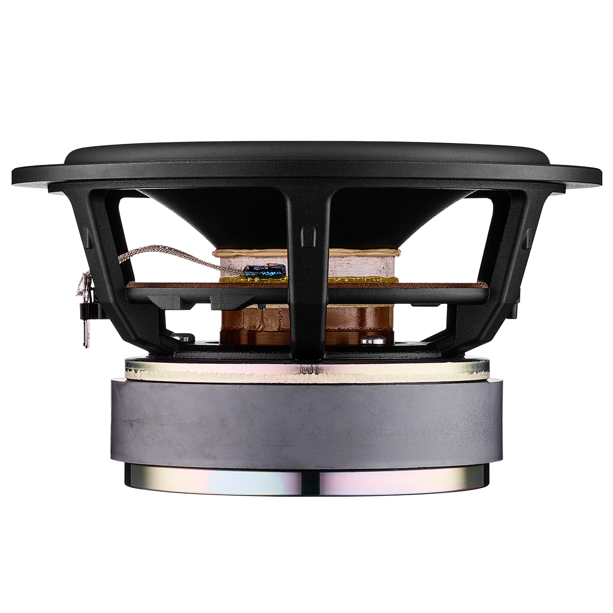 DynaudioFocus50_Woofer_01-1