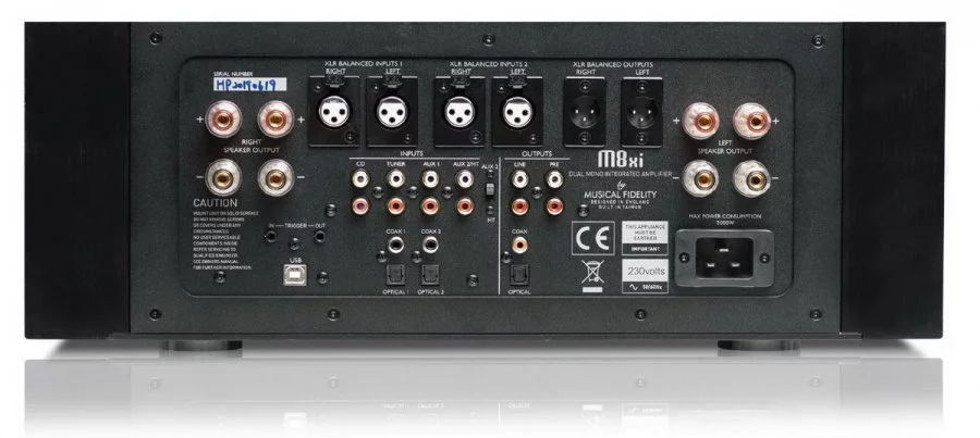 Интегральный усилитель Musical Fidelity M8xi Silver