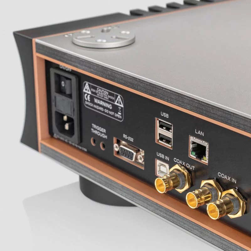 Интегрированный усилитель Aavik I-588