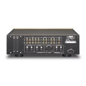 Предусилитель  Accuphase C-2150