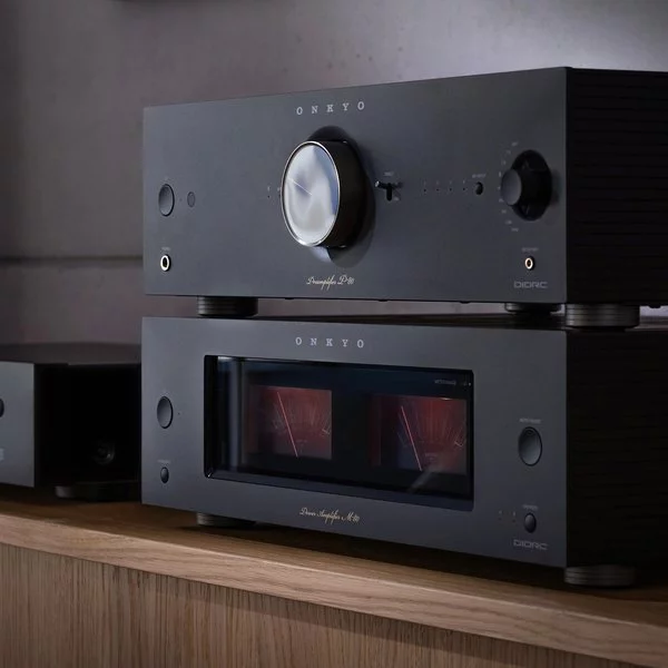 Предусилитель Onkyo Icon P-80 Black