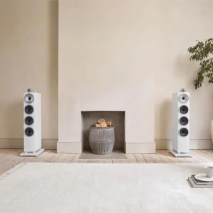 Напольная акустика Bowers & Wilkins 702 S3 Gloss Black