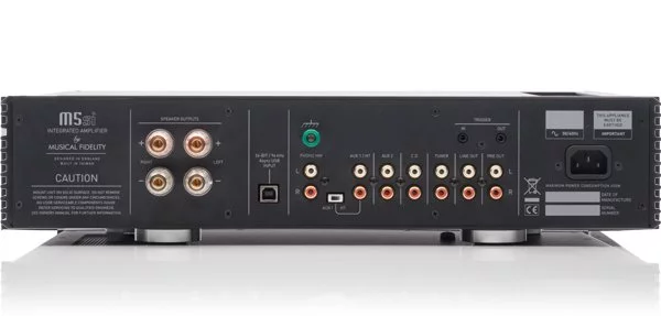 Интегральный усилитель Musical Fidelity M5si Stream Black