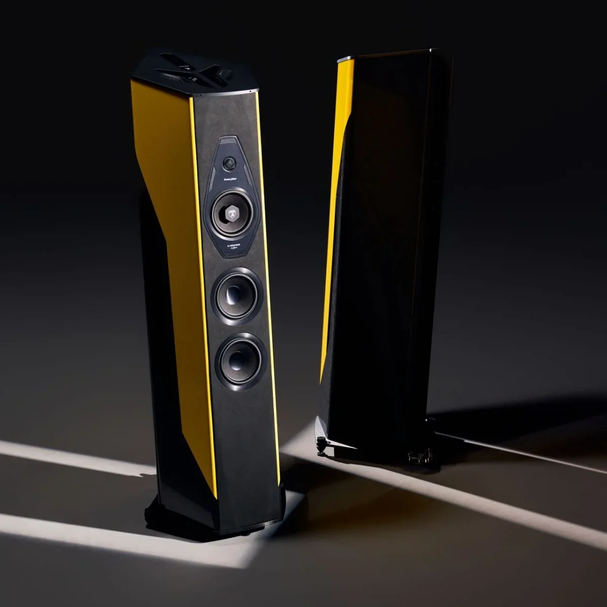 Напольная акустика Sonus Faber IL Cremonese Ex3me Automobili Lamborghini Edition Nero Nemesis Matte