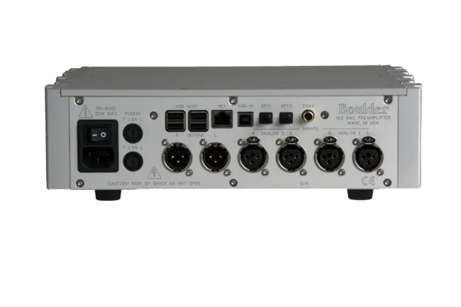Предусилитель Boulder 812 DAC Preamplifier