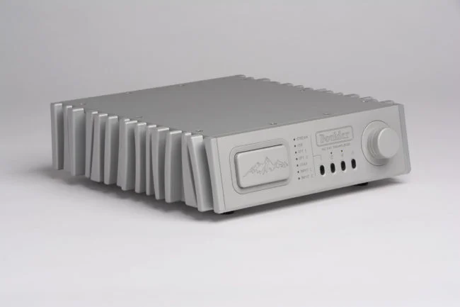 Предусилитель Boulder 812 DAC Preamplifier