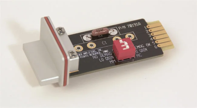 Фонокорректор Boulder 2108 Phono Preamplifier