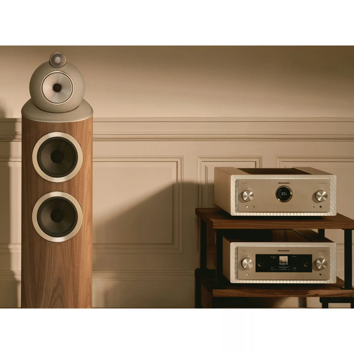 Напольная акустика Bowers & Wilkins 803 D5 Light Walnut