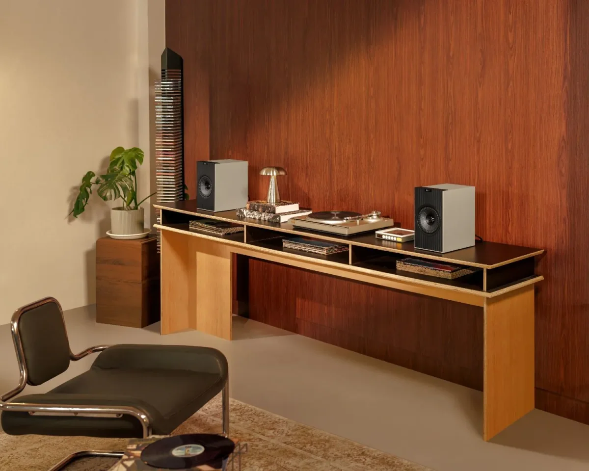 Активная HI-Fi акустика KEF Coda W Nickel Grey