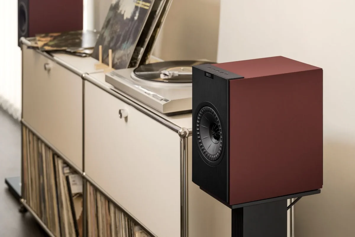 Активная HI-Fi акустика KEF Coda W Vintage Burgundy