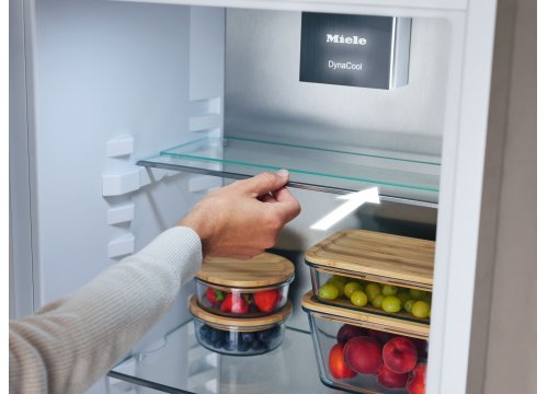 Встраиваемый холодильник Miele K 7747 C 125 Gala Edition