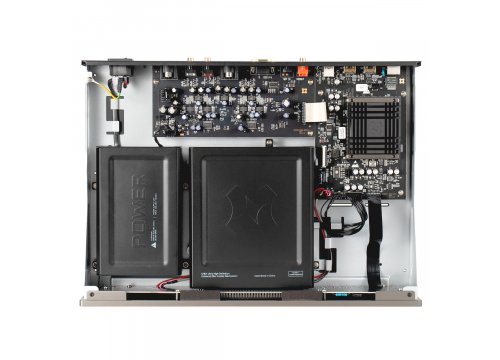 Blu-Ray проигрыватель Magnetar UDP800